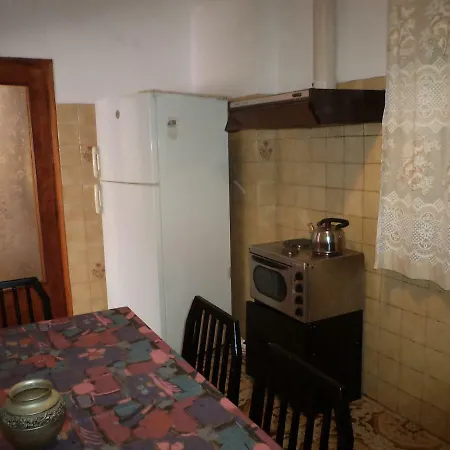 Apartment Three-bedroom At Dasiou 11 *